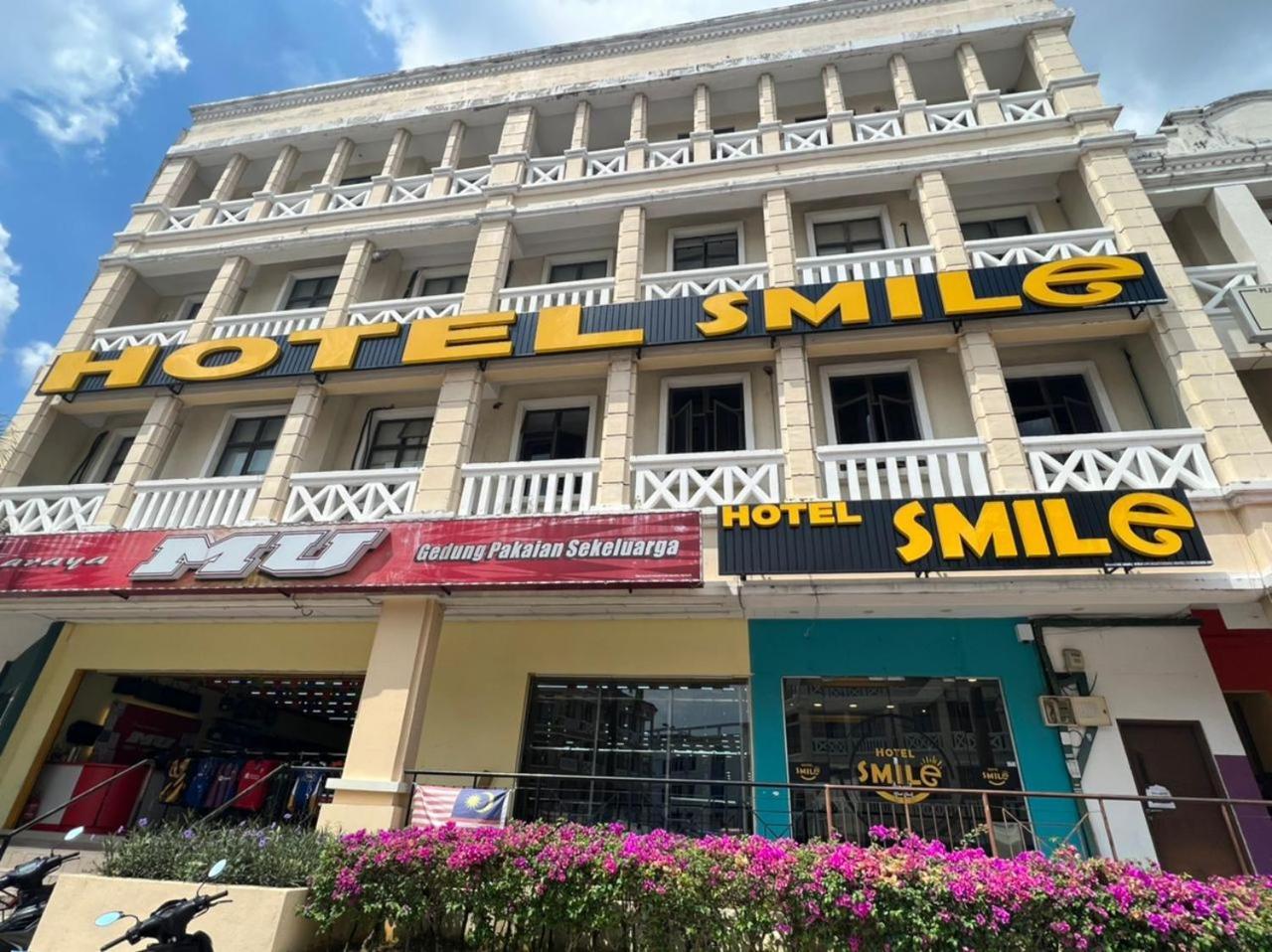 Smile Hotel Putrajaya Esterno foto